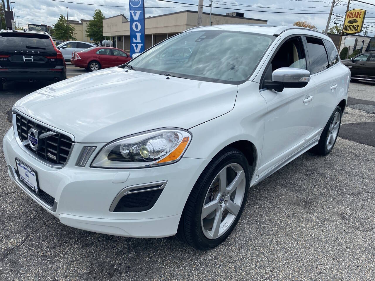 2011 VOLVO XC60