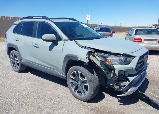 2019 TOYOTA RAV4