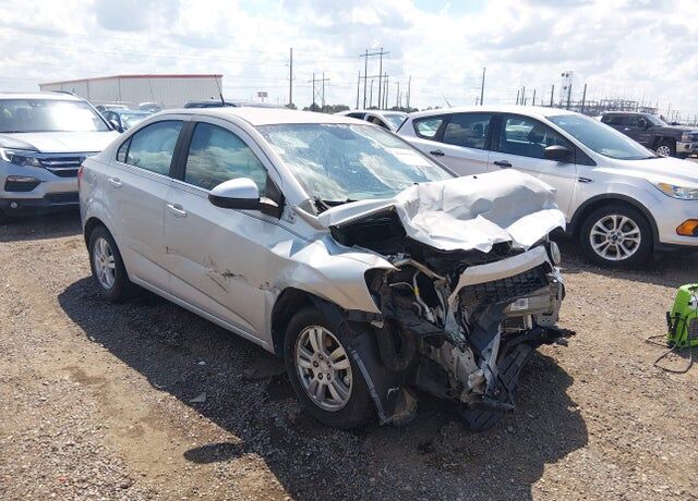 2013 CHEVROLET Sonic