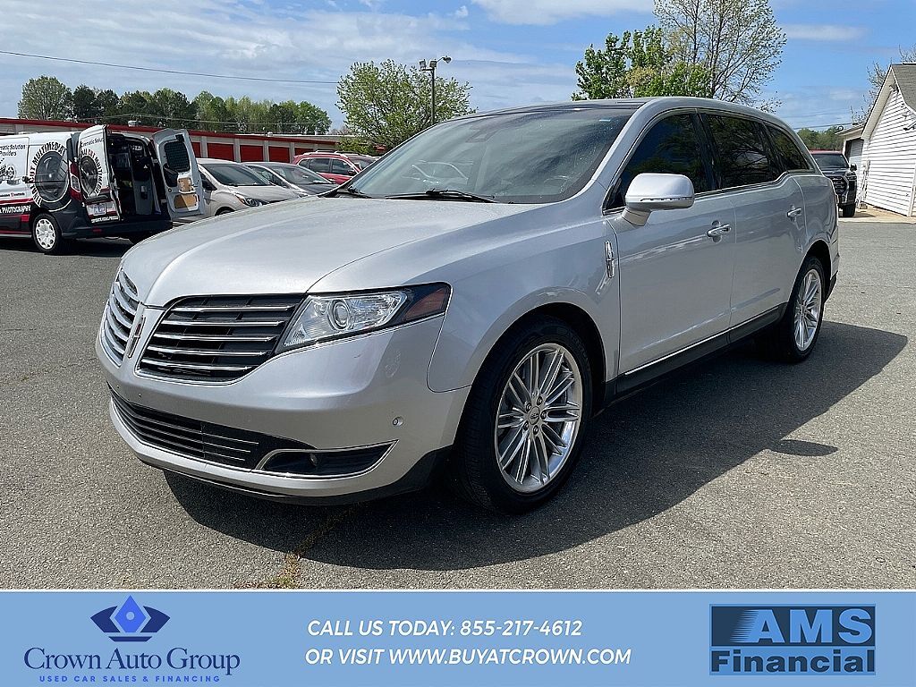 2019 LINCOLN MKT