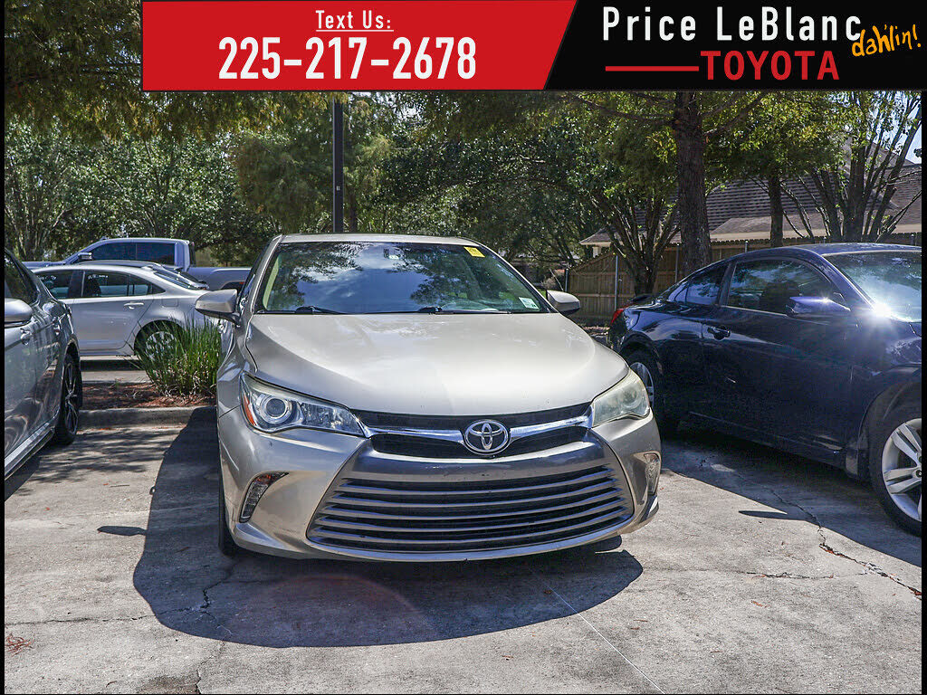 2016 TOYOTA Camry