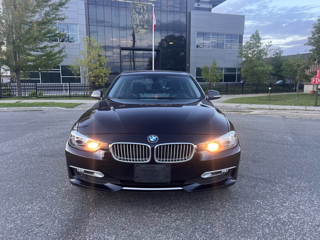 2014 BMW 320i