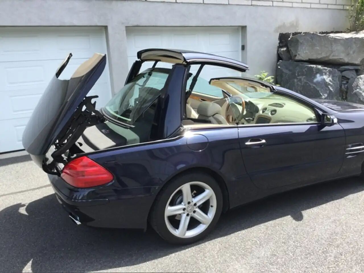 2004 Mercedes-Benz SL-Class