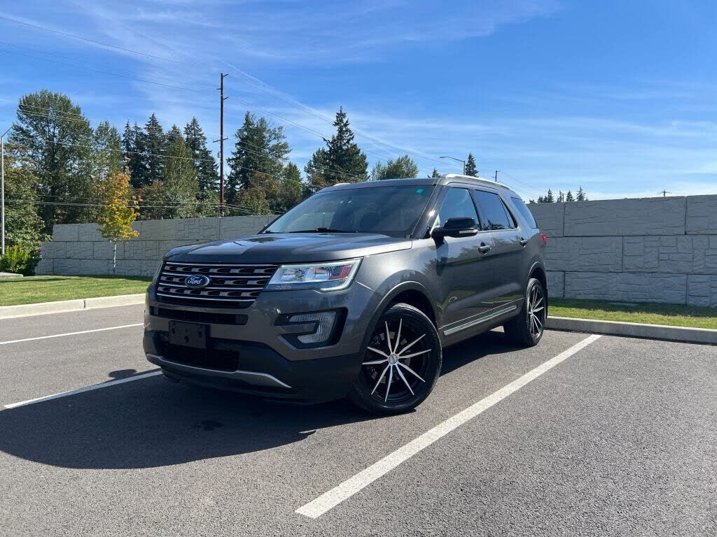 2016 FORD Explorer