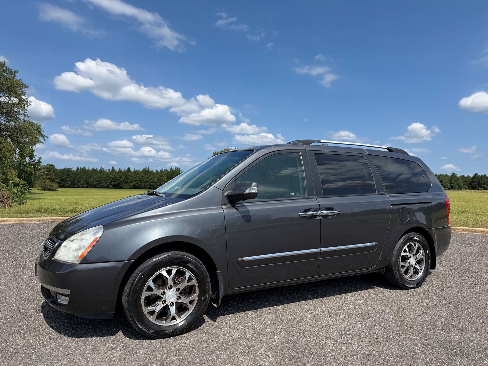 2014 KIA Sedona