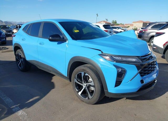 2024 CHEVROLET Trax