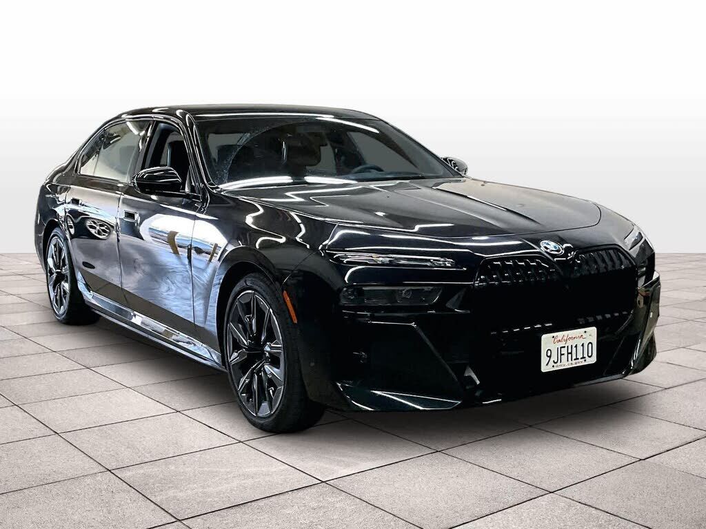 2023 BMW i7