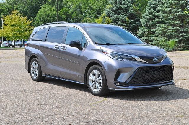 2021 TOYOTA Sienna