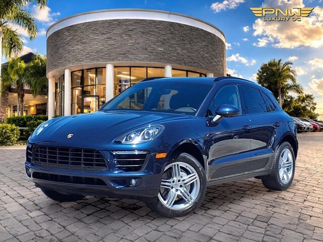 2015 PORSCHE Macan