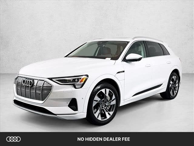 2022 AUDI e-tron