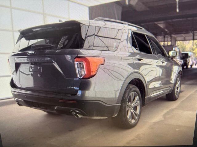 2023 FORD Explorer