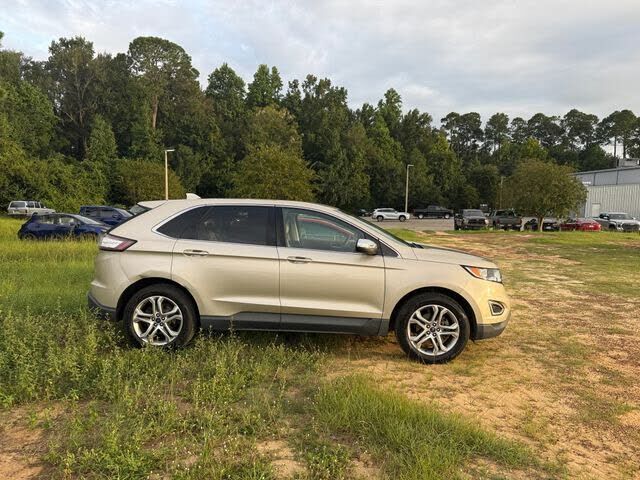 2017 FORD Edge