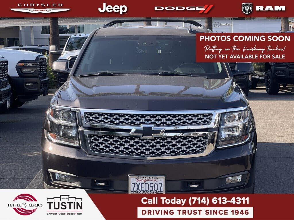 2017 CHEVROLET Suburban