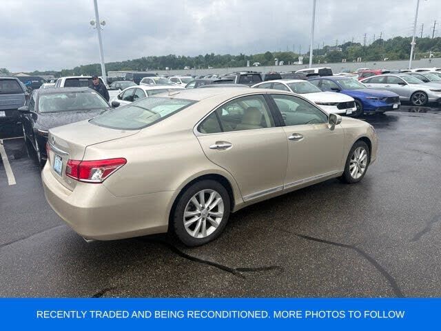 2011 Lexus ES