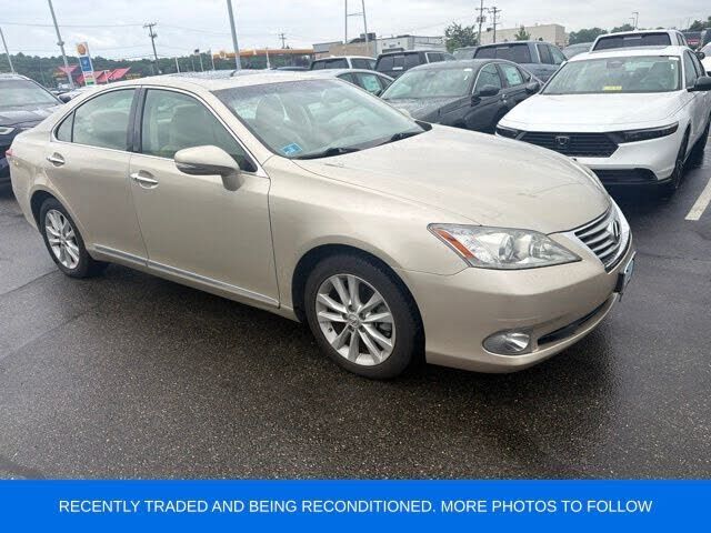 2011 LEXUS ES