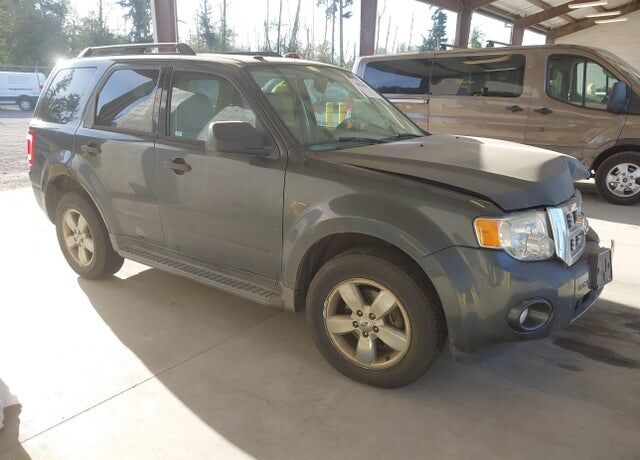 2009 FORD Escape