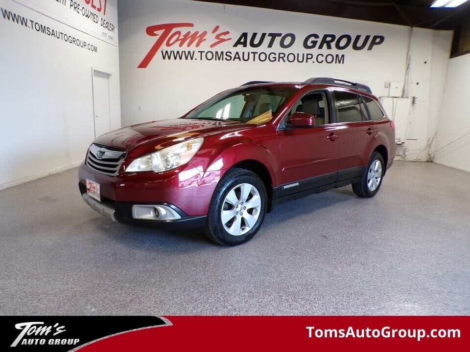 2011 SUBARU Outback
