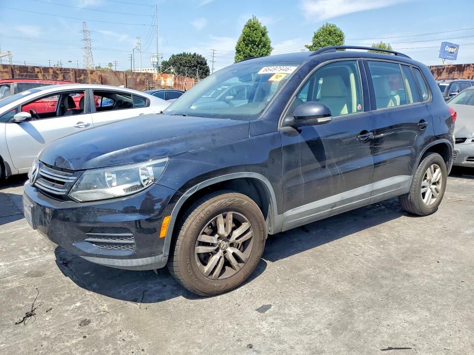 2016 VOLKSWAGEN Tiguan