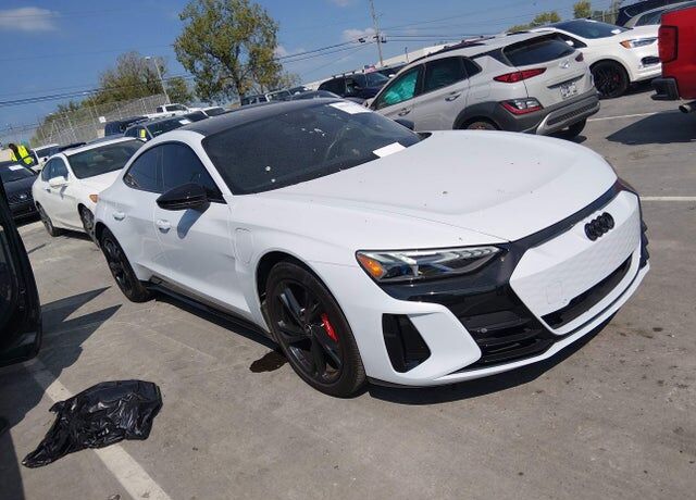 2023 AUDI e-tron GT