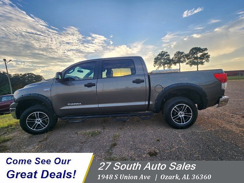 2012 TOYOTA Tundra