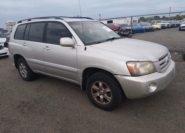 2005 TOYOTA Highlander