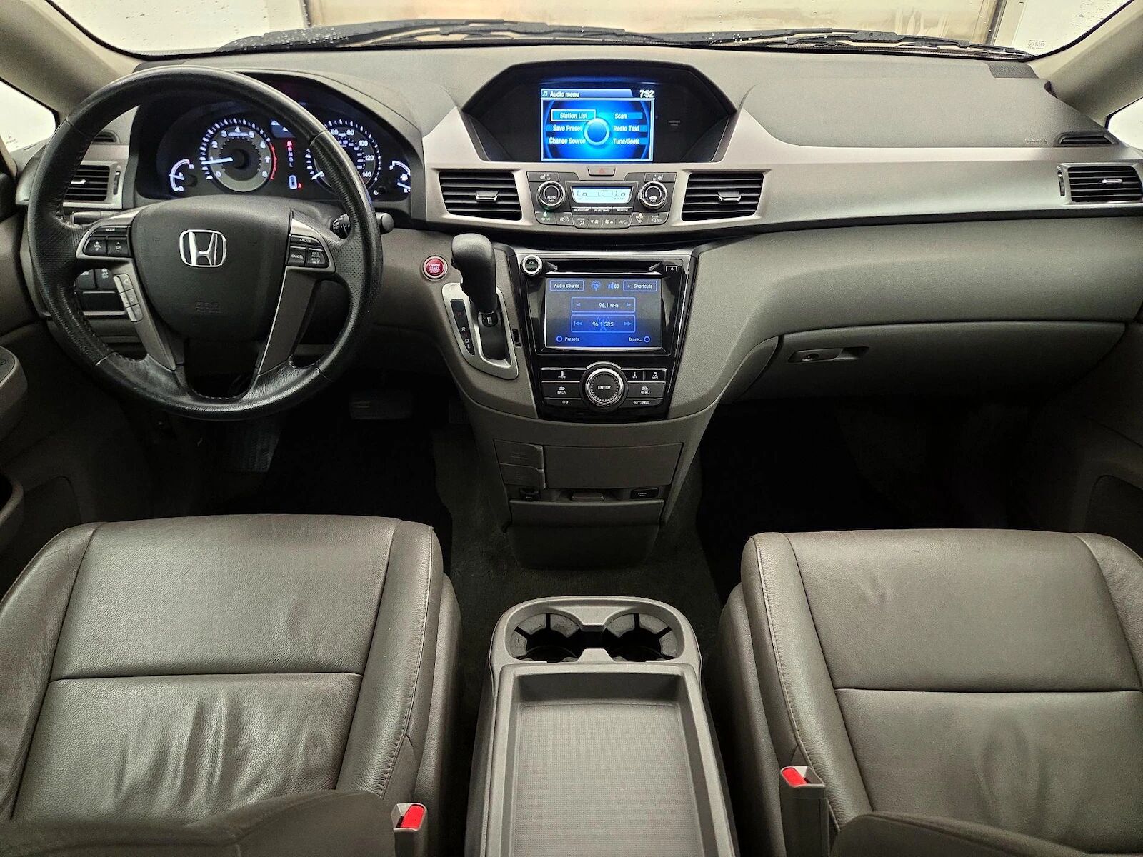 2016 HONDA Odyssey