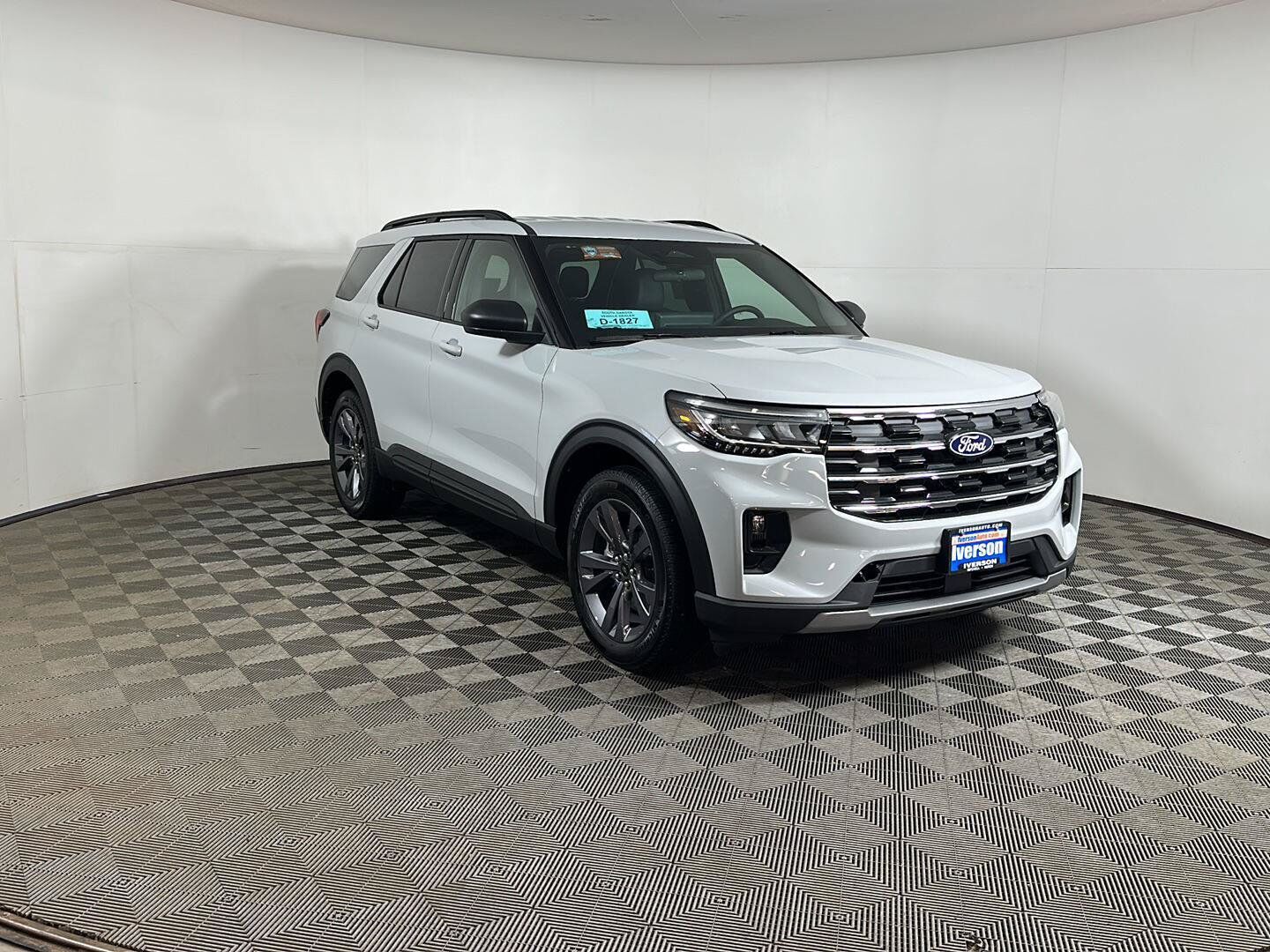 2027 FORD Explorer
