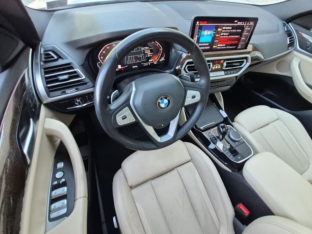 2023 BMW X4