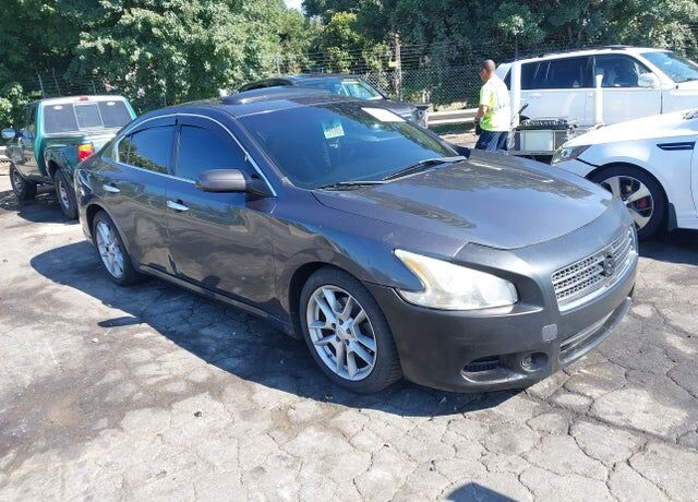 2013 NISSAN Maxima