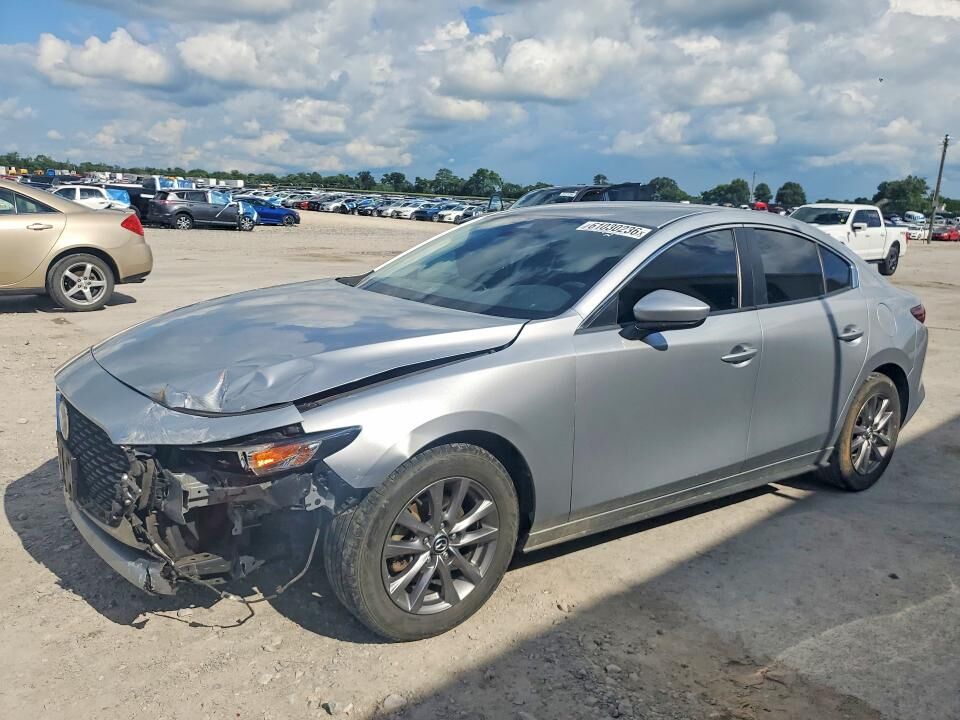 2021 MAZDA Mazda3