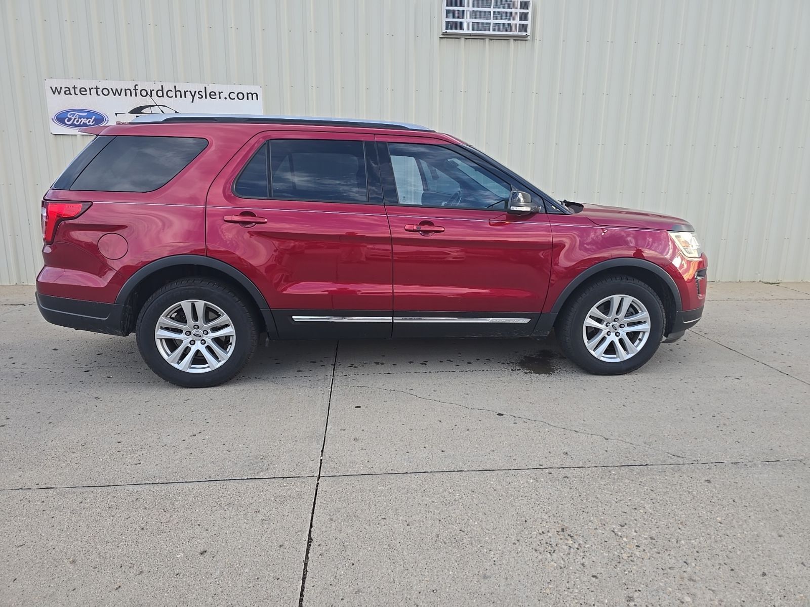 2018 FORD Explorer