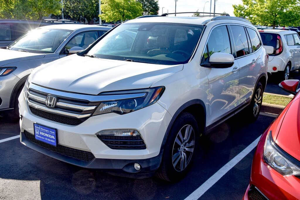 2017 HONDA Pilot