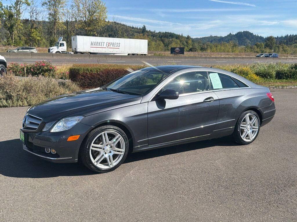 2010 MERCEDES-BENZ E-Class