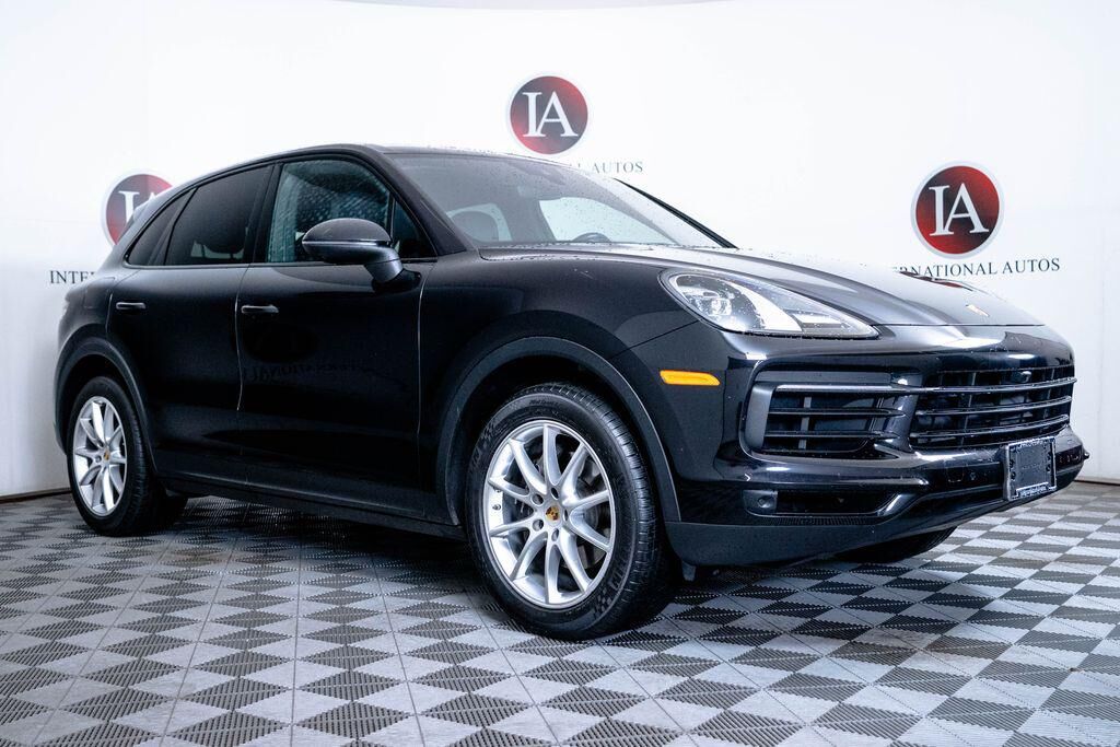 2020 PORSCHE Cayenne