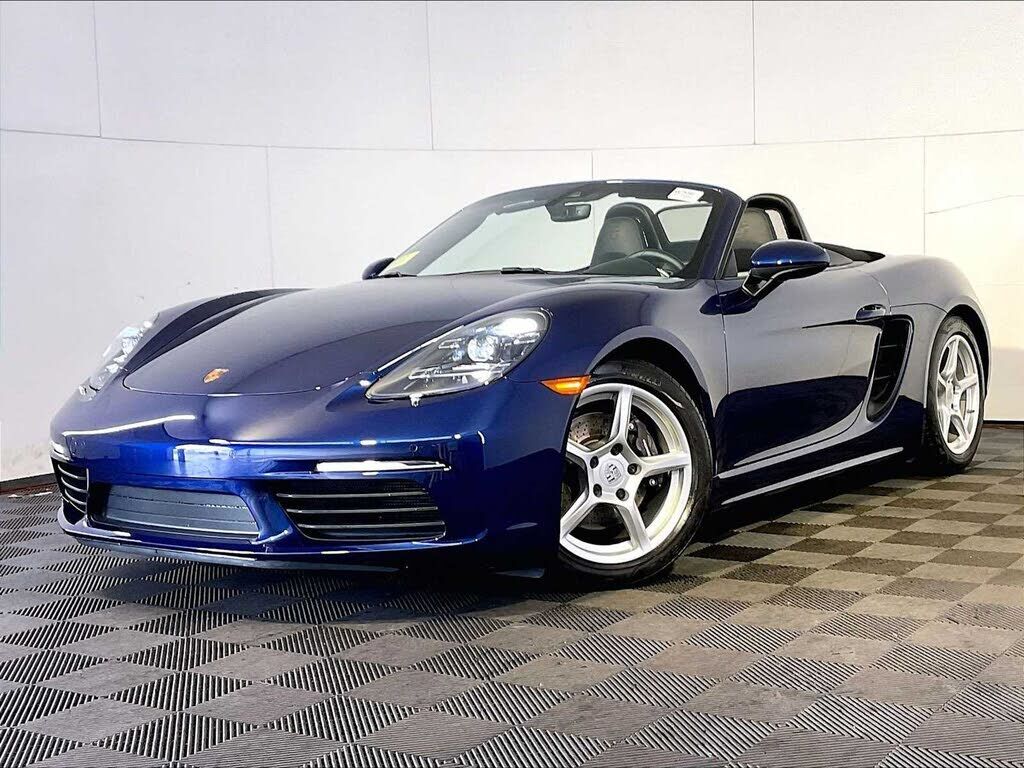 2022 PORSCHE 718