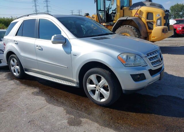 2010 MERCEDES-BENZ M-Class