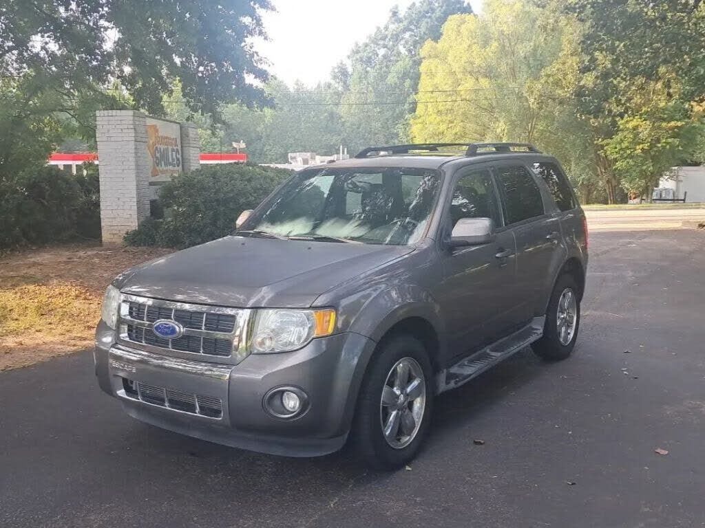 2011 FORD Escape