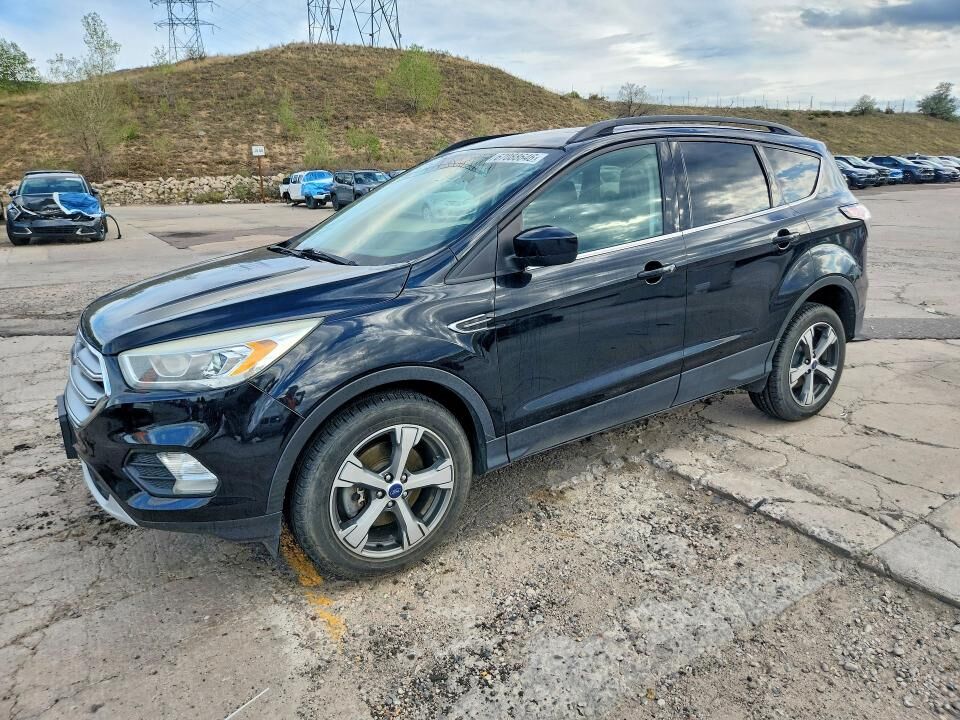 2017 FORD Escape