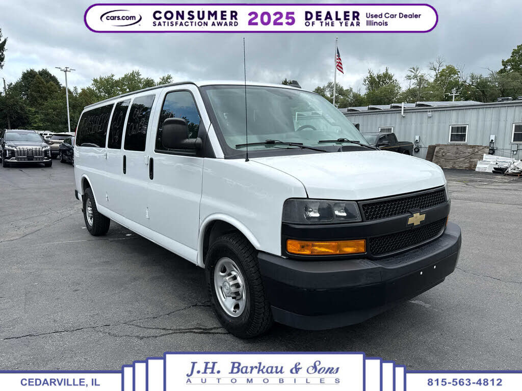 2019 CHEVROLET Express