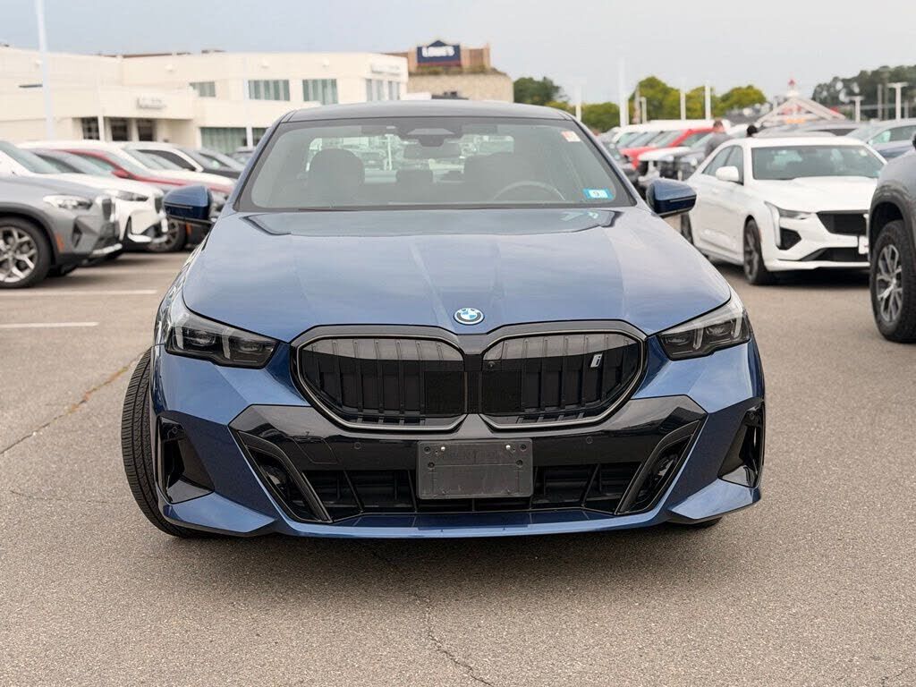 2025 BMW i5