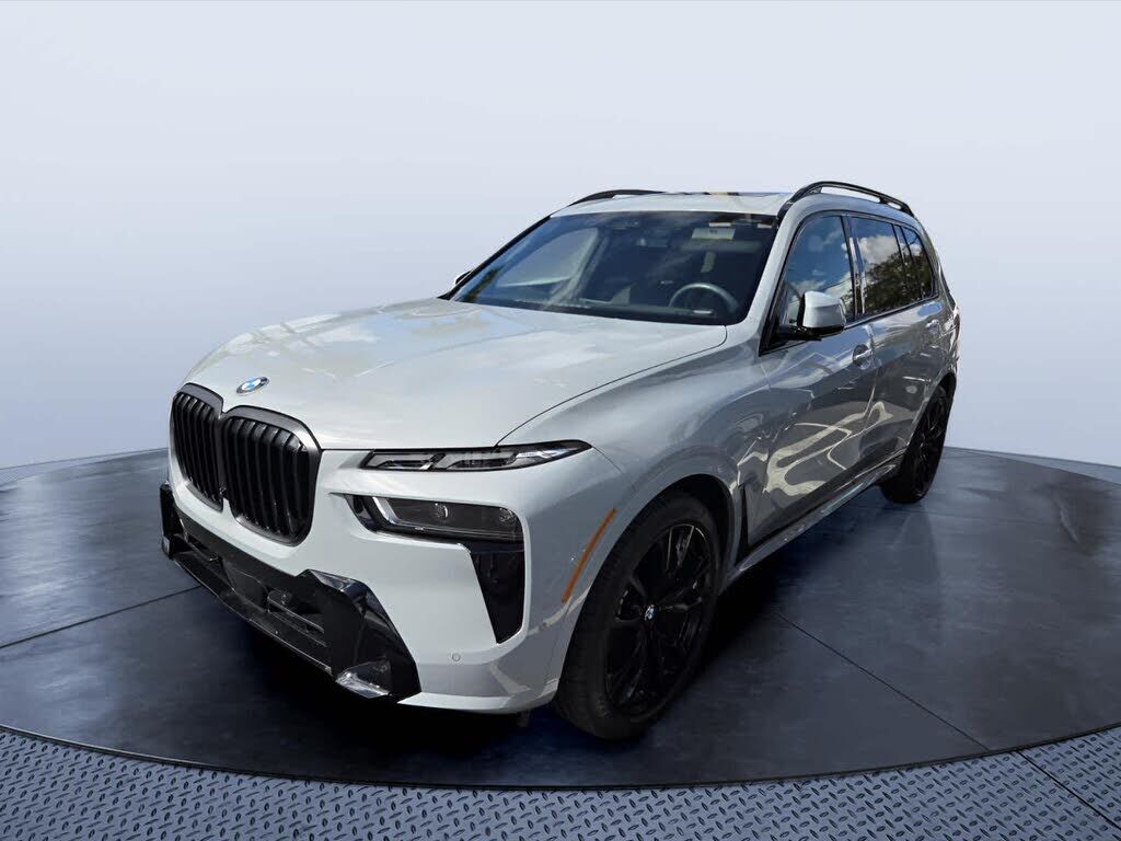 2026 BMW X7