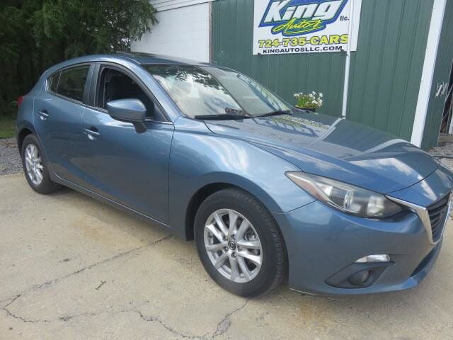 2016 MAZDA Mazda3