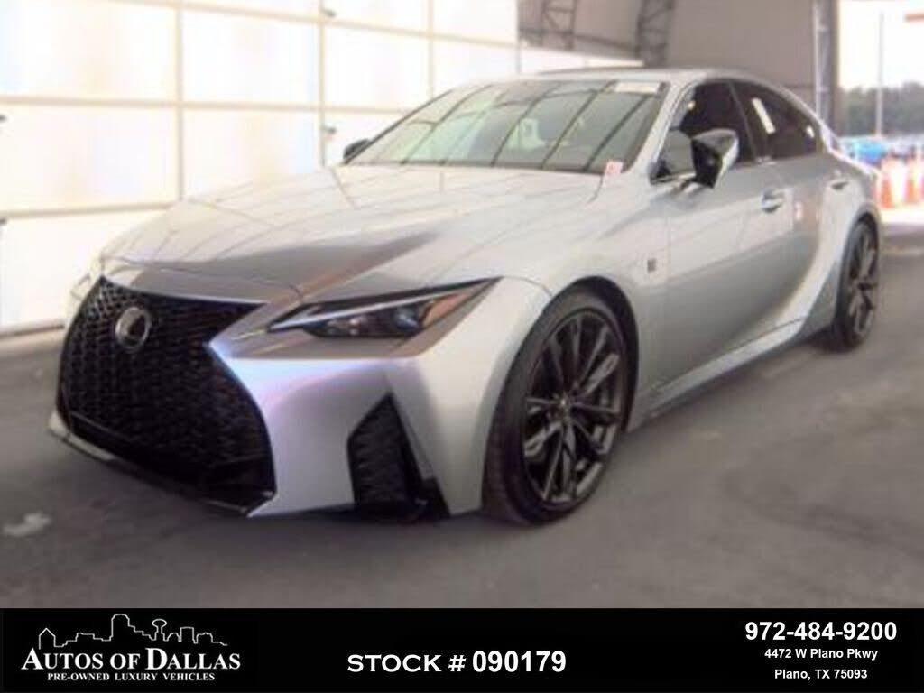 2025 LEXUS IS