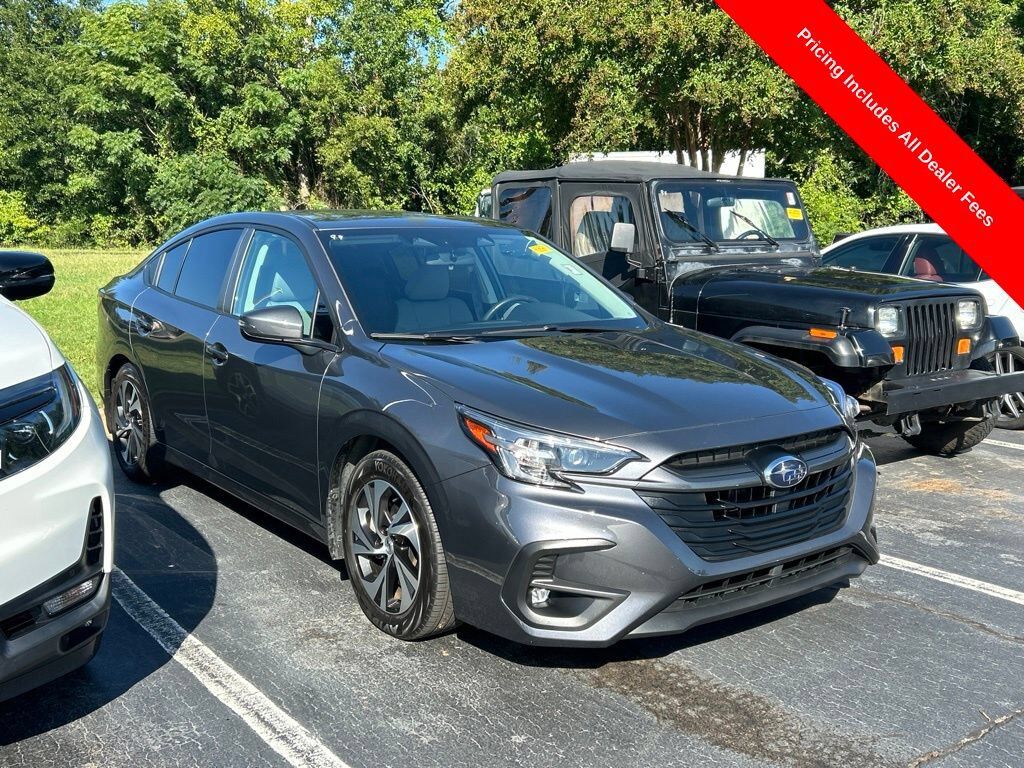 2025 SUBARU Legacy