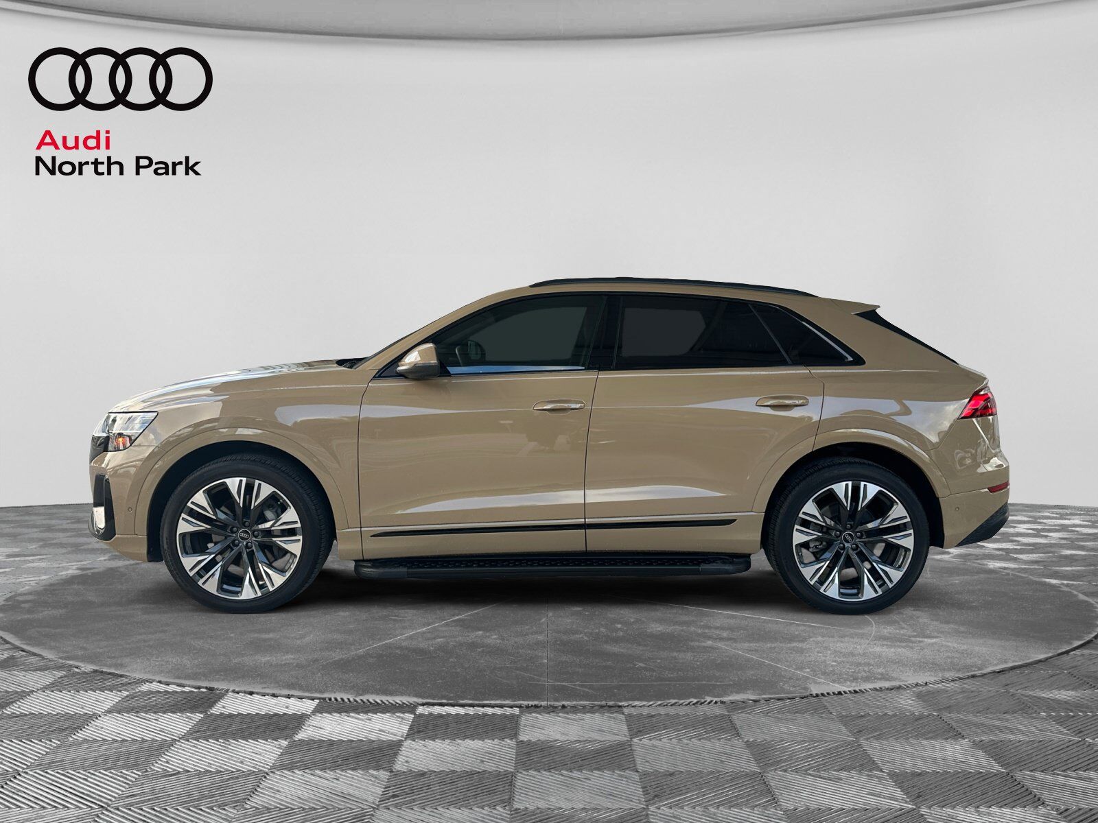 2024 Audi Q8