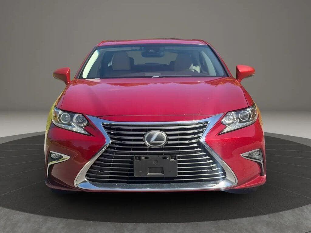 2017 Lexus ES