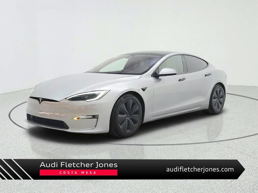2025 TESLA Model S