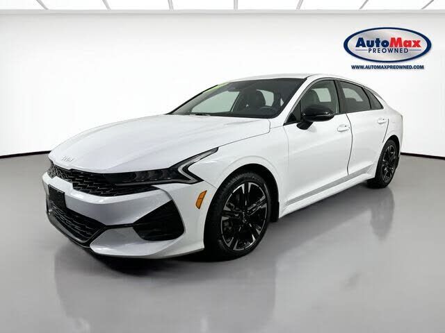 2022 KIA K5