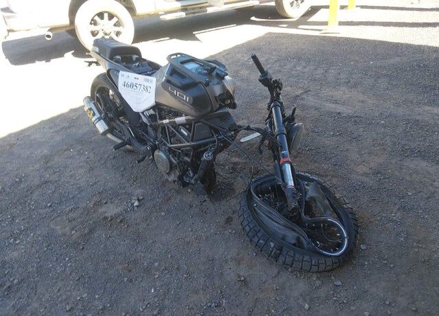 2023 HUSQVARNA Svartpilen/Vitpilen