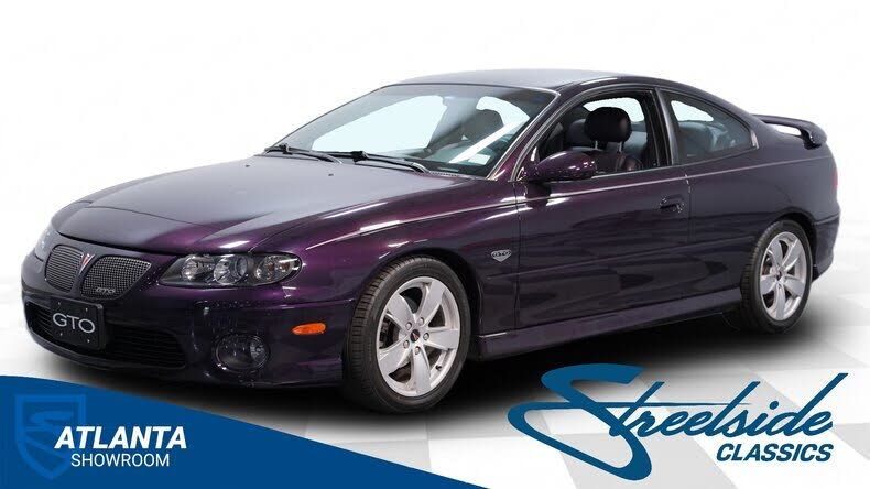 2004 PONTIAC GTO